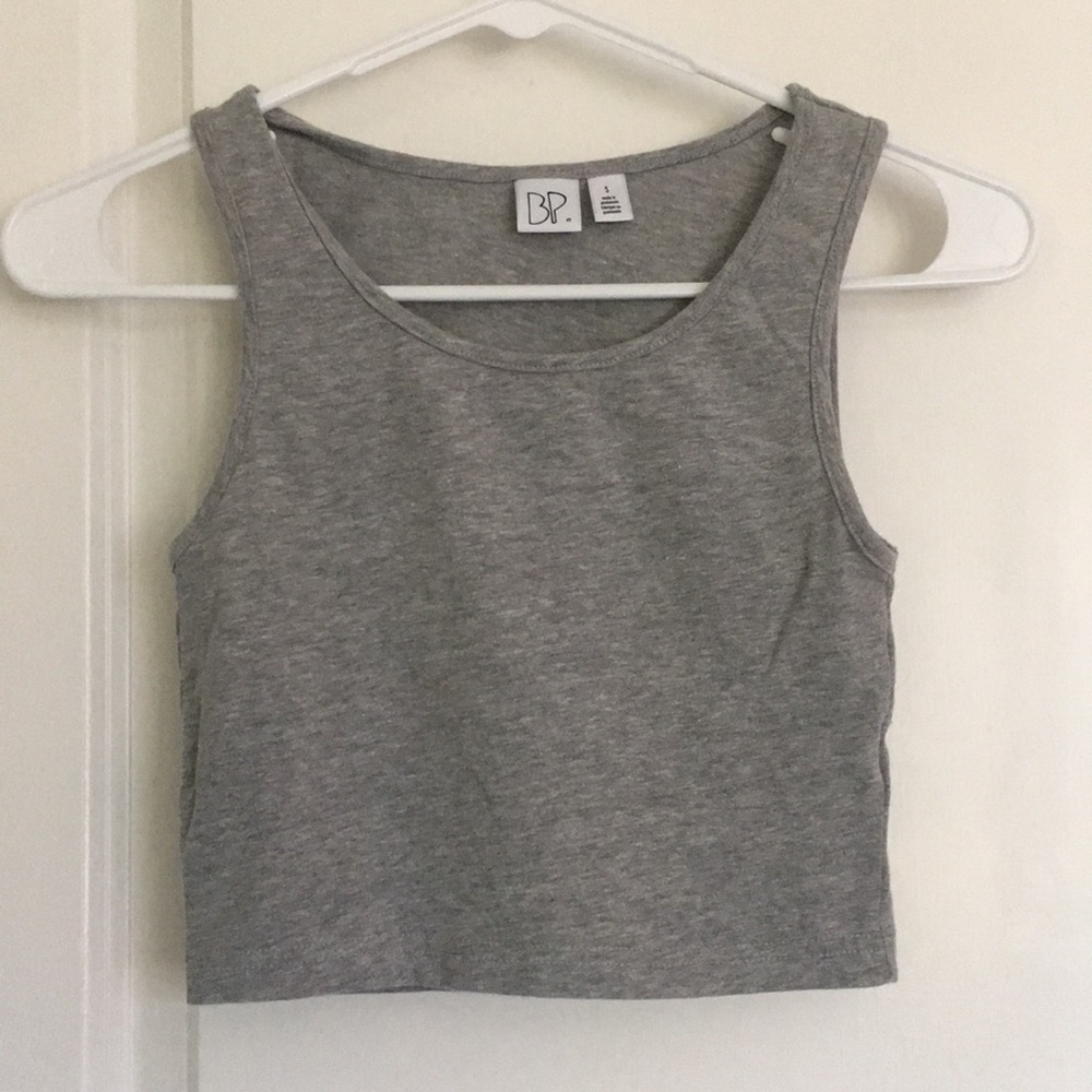♡ BP Gray Crop Top